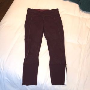 Lululemon maroon leggings